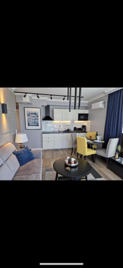 Sunny Apartment Balticus Promenada Gwiazd 14 Z Parkingiem 米兹多洛杰 外观 照片