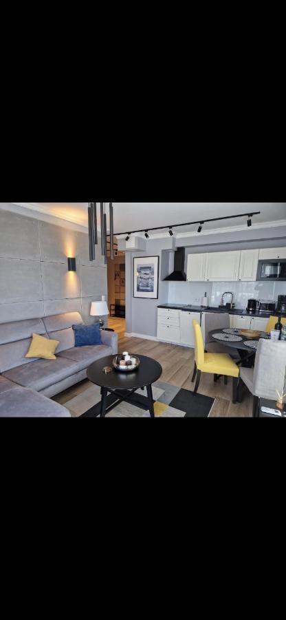 Sunny Apartment Balticus Promenada Gwiazd 14 Z Parkingiem 米兹多洛杰 外观 照片